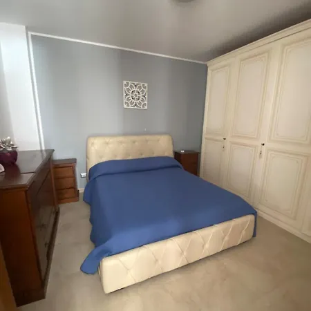 Illumina House - Giurdignano, 2 Camere, Parcheggio Privato Apartment *