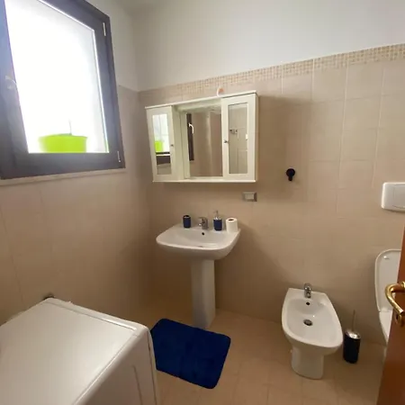 Illumina House - Giurdignano, 2 Camere, Parcheggio Privato